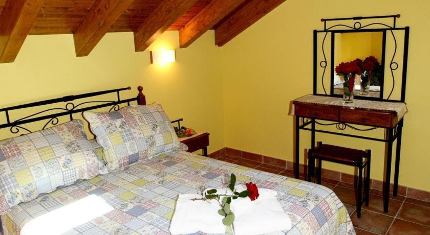 Apartamentos Rurales La Vina Onís Kültér fotó