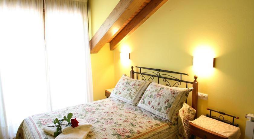 Apartamentos Rurales La Vina Onís Kültér fotó