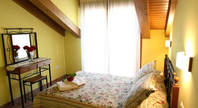 Apartamentos Rurales La Vina Onís Kültér fotó