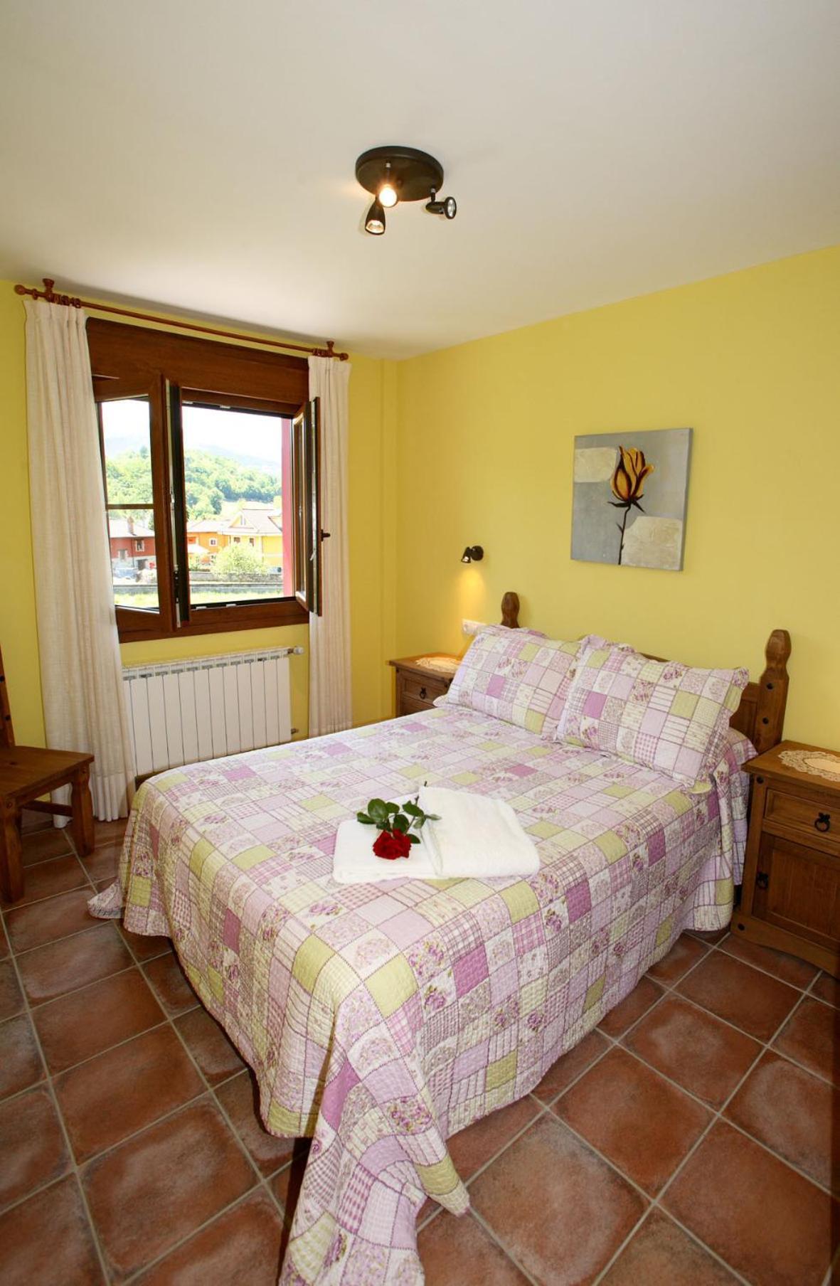 Apartamentos Rurales La Vina Onís Kültér fotó