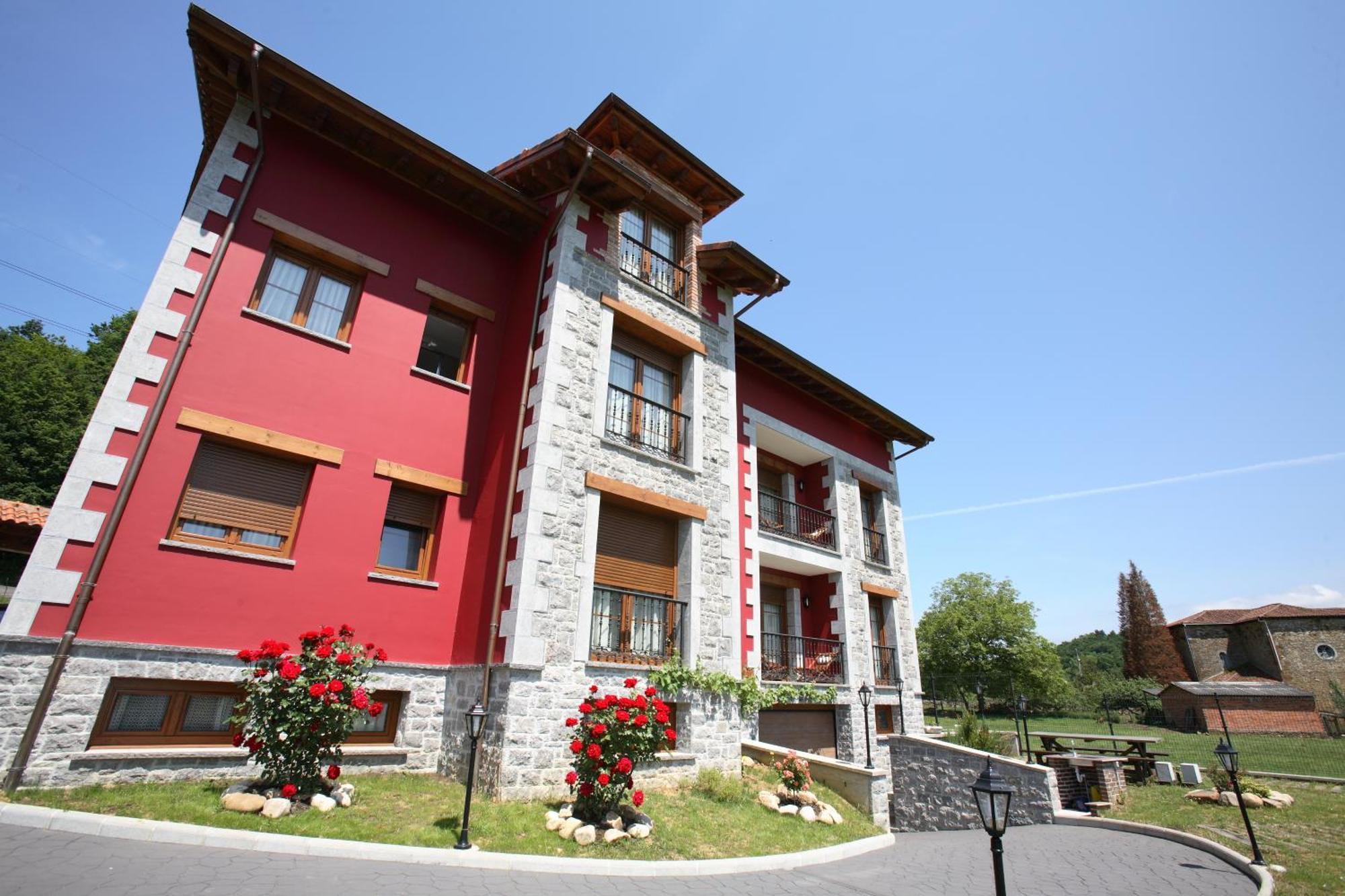 Apartamentos Rurales La Vina Onís Kültér fotó